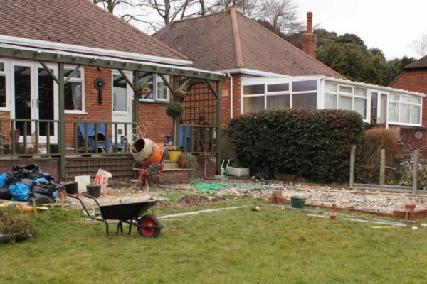 Understand the importance of boundary walls Nottinghamshire contact Jason edworthy party wall surveyors today!